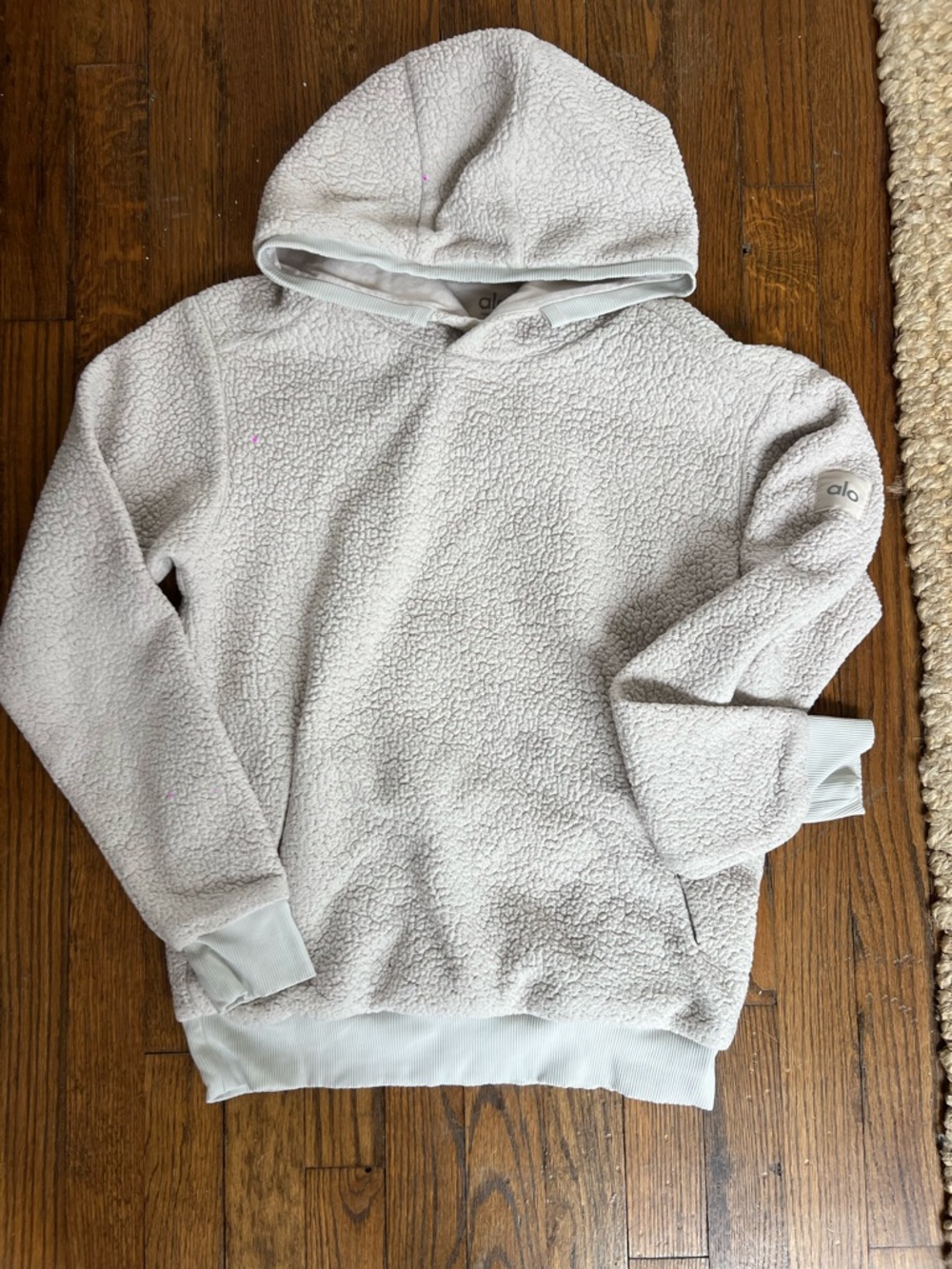 ALO Yoga Cream Sherpa Pullover Hoodie